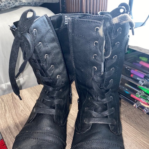 Fall boots! - Picture 3 of 4